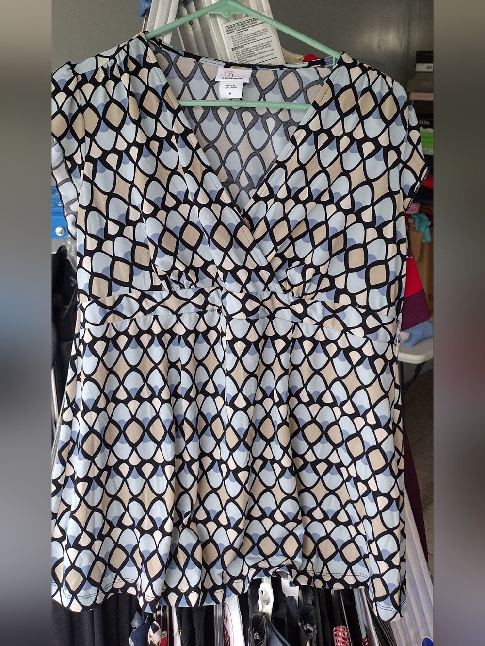 Stylish Geometric Maternity Top